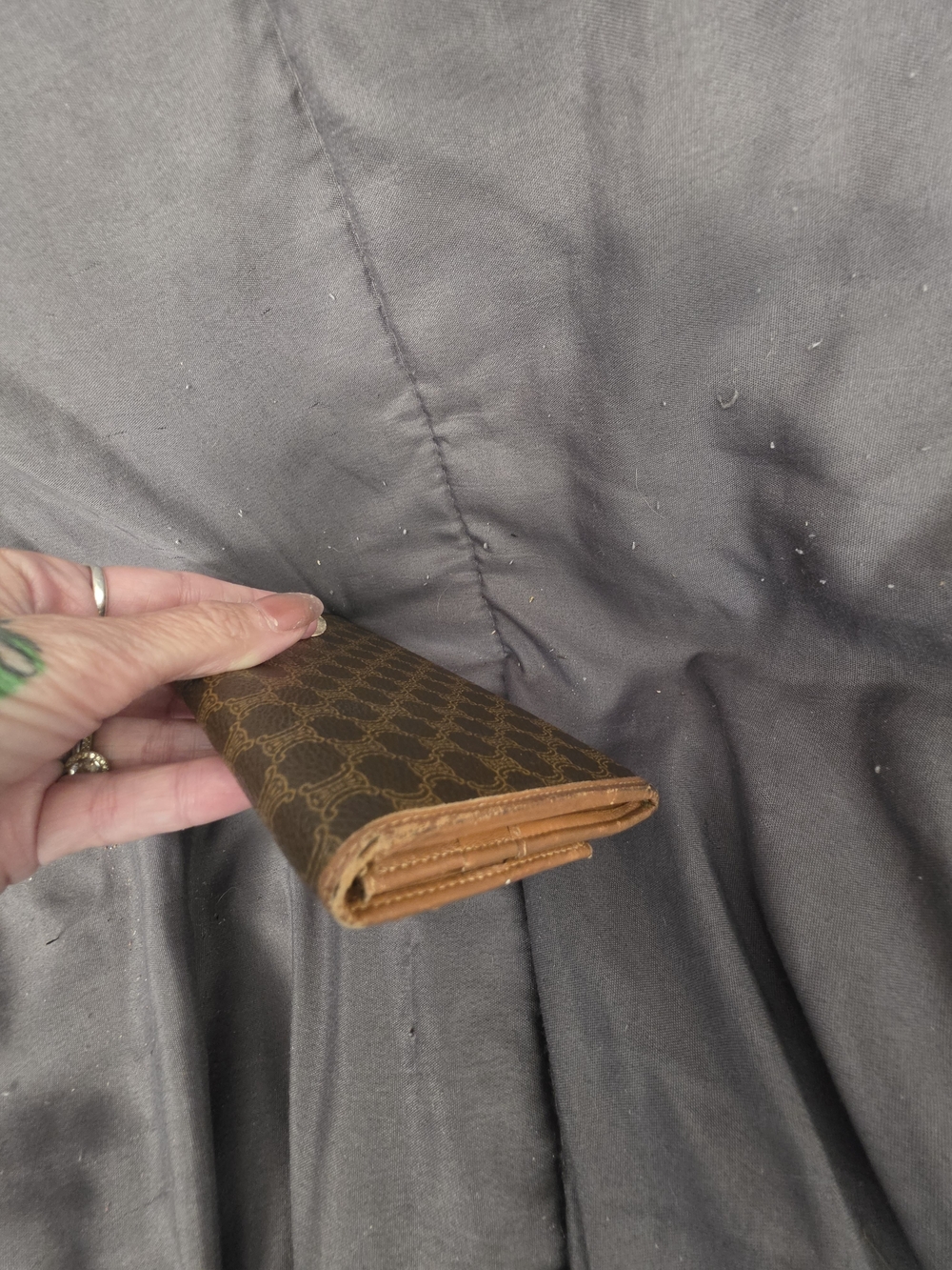 Authentic Celine Brown Monogram Continental Wallet with Tan Trim - Picture 5 of 13